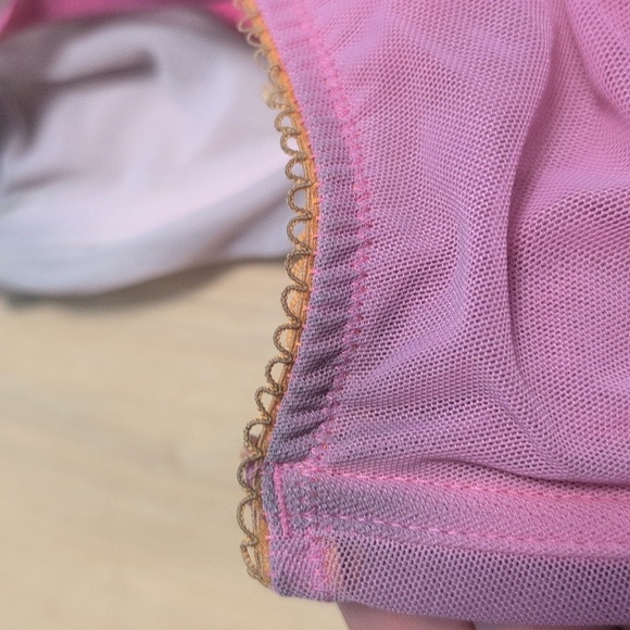 VS Unlined Bra Lot Of 3 - Picture 2 of 3